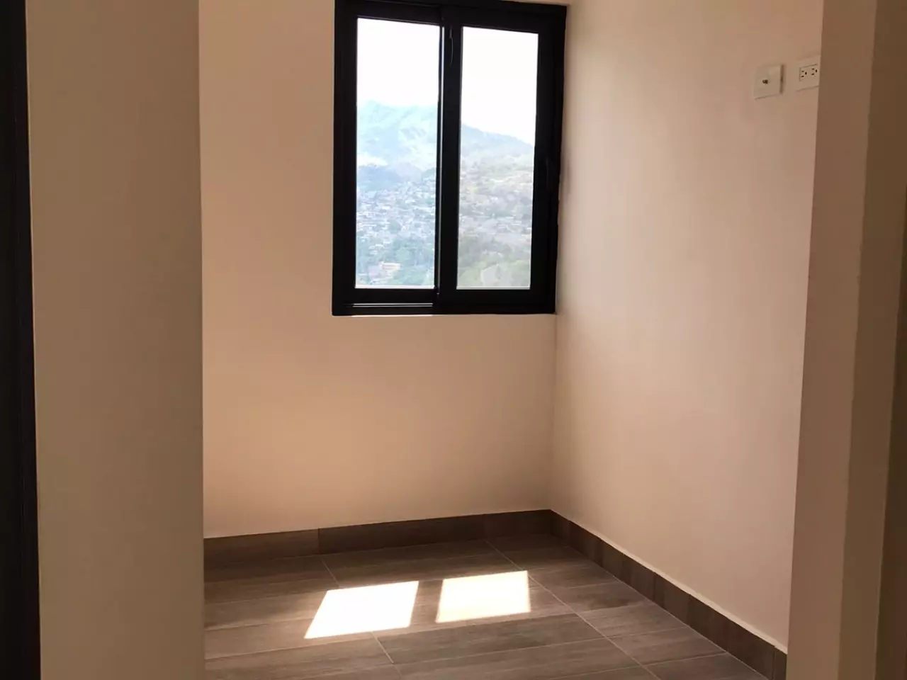 Habitación de apartamento en Distrito artemisa con vista trapiche.